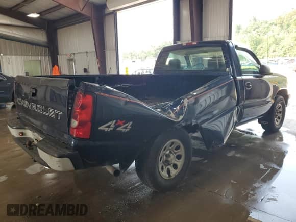 2006 Chevrolet Silverado 1500 Work Truck с VIN 3GCEK14V66G205709, выставлен на аукционе Copart как лот 66408815 с пробегом Не указан миль и Списание • Salvage title. История ставок и продаж доступна на DreamBid. Изображение 3.