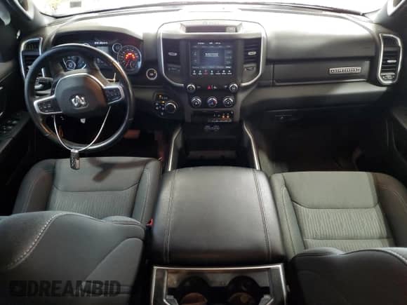 2021 Ram 1500 Lone Star z VIN 1C6SRFFT9MN808284, wystawiony jako Copart lot #80310045 z przebiegiem 48 181 mil mil oraz Szkoda całkowita • Salvage title. Historia ofert i sprzedaży dostępna na DreamBid. Obrazek 8.