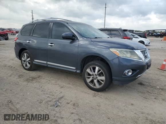 2013 Nissan Pathfinder SV with VIN 5N1AR2MN1DC656283, listed as a Copart auction lot 87463375 with 228,948 mi miles and Salvage title. Bid and sale history available at DreamBid. Image 4.