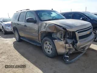 2007 Chevrolet Tahoe LTZ с VIN 1GNFC130X7R241919, выставлен на аукционе IAAI как лот 41270202 с пробегом Не указан миль и . История ставок и продаж доступна на DreamBid. Изображение 1.
