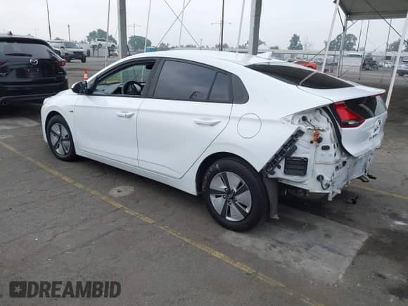 2020 Hyundai Ioniq Blue with VIN KMHC65LCXLU213688, listed as a IAAI auction lot 42977399 with 143,019 mi miles and . Bid and sale history available at DreamBid. Image 3.