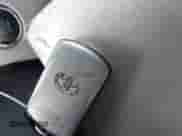 2019 Toyota Sienna XLE Auto Access Seat with VIN 5TDYZ3DC3KS980743, listed as a IAAI auction lot 42753501 with 147,122 mi miles and . Bid and sale history available at DreamBid. Image 11.