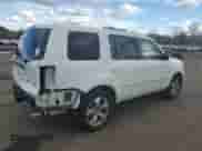 2015 Honda Pilot EX-L с VIN 5FNYF4H53FB033383, выставлен на аукционе Copart как лот 87269615 с пробегом 200 790 миль миль и Списание • Salvage title. История ставок и продаж доступна на DreamBid. Изображение 3.