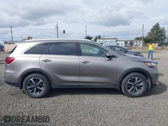 2019 Kia Sorento EX with VIN 5XYPHDA56KG547201, listed as a IAAI auction lot 42260787 with 76,524 mi miles and . Bid and sale history available at DreamBid. Image 13.