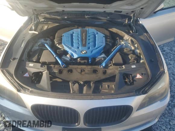2011 BMW 7 Series 750i xDrive с VIN WBAKC6C57BC394329, выставлен на аукционе Copart как лот 71115955 с пробегом 117 150 миль миль и Чистый • Clean title. История ставок и продаж доступна на DreamBid. Изображение 11.
