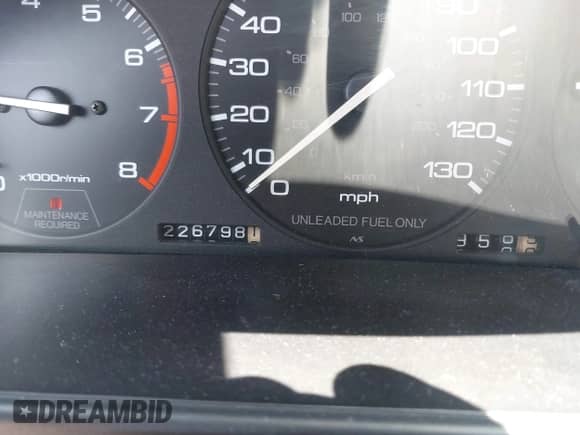 1991 Honda Accord EX z VIN JHMCB7560MC063583, wystawiony jako IAAI lot #42563870 z przebiegiem 226 798 mil mil oraz . Historia ofert i sprzedaży dostępna na DreamBid. Obrazek 7.