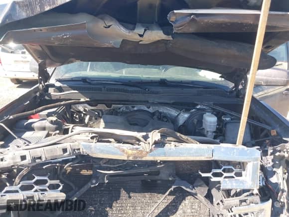 2014 Chevrolet Silverado 1500 LT with VIN 3GCUKREH4EG545779, listed as a IAAI auction lot 42189784 with 129,037 mi miles and . Bid and sale history available at DreamBid. Image 10.