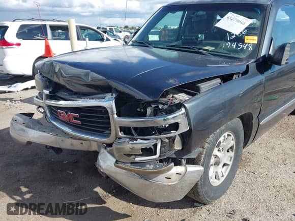 2005 GMC Sierra 1500 SLE с VIN 1GTEC19VX5Z124944, выставлен на аукционе IAAI как лот 43279048 с пробегом 255 226 миль миль и . История ставок и продаж доступна на DreamBid. Изображение 6.