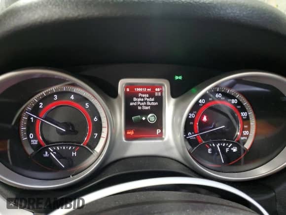 2017 Dodge Journey SXT with VIN 3C4PDDBG1HT561018, listed as a Copart auction lot 69006095 with 136,612 mi miles and Salvage title. Bid and sale history available at DreamBid. Image 9.
