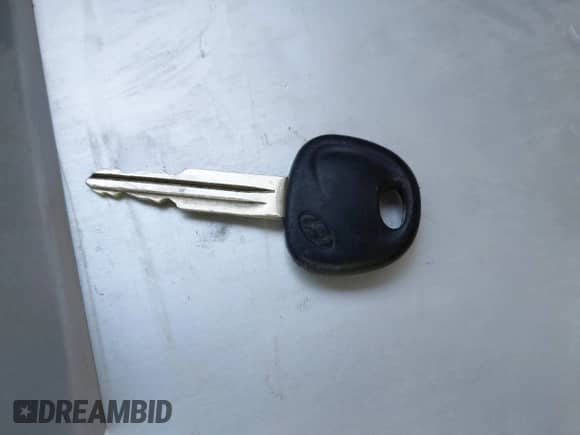 2006 Hyundai Tucson GL with VIN KM8JM12B26U250348, listed as a IAAI auction lot 43504432 with 223,846 mi miles and . Bid and sale history available at DreamBid. Image 11.