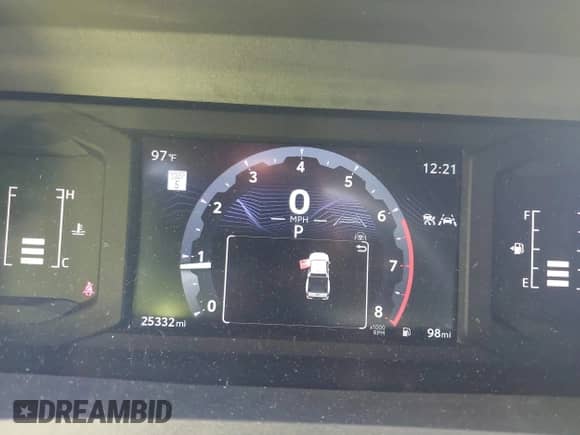 2024 Toyota Tacoma TRD Off Road with VIN 3TMLB5JN7RM022960, listed as a IAAI auction lot 43431604 with 25,332 mi miles and . Bid and sale history available at DreamBid. Image 7.