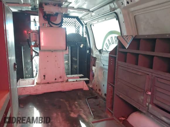 2002 Ford Econoline Cargo with VIN 1FTSE34L22HB51359, listed as a IAAI auction lot 42967534 with 165,836 mi miles and . Bid and sale history available at DreamBid. Image 8.