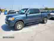 2006 Toyota Tundra SR5 z VIN 5TBET34136S532505, wystawiony jako Copart lot #72021885 z przebiegiem 210 823 mil mil oraz Szkoda całkowita • Salvage title. Historia ofert i sprzedaży dostępna na DreamBid. Obrazek 1.