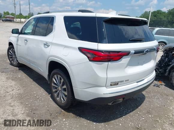2023 Chevrolet Traverse Premier with VIN 1GNEVKKW0PJ240312, listed as a IAAI auction lot 42684137 with 25,221 mi miles and . Bid and sale history available at DreamBid. Image 3.