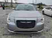 2018 Chrysler 300 Limited с VIN 2C3CCAEG7JH194155, выставлен на аукционе Copart как лот 46932554 с пробегом 48 504 миль миль и Списание • Salvage title. История ставок и продаж доступна на DreamBid. Изображение 5.