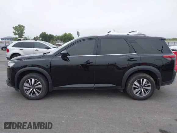 2024 Nissan Pathfinder SL с VIN 5N1DR3CA8RC211175, выставлен на аукционе IAAI как лот 43107370 с пробегом 24 675 миль миль и . История ставок и продаж доступна на DreamBid. Изображение 14.