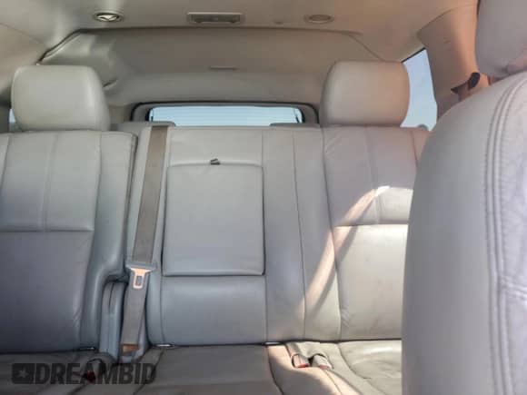 2011 Chevrolet Suburban LT with VIN 1GNSCJE08BR178193, listed as a Copart auction lot 58194335 with 228,143 mi miles and Clean title. Bid and sale history available at DreamBid. Image 10.