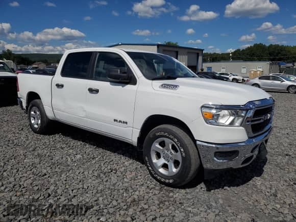 2019 Ram 1500 Tradesman z VIN 1C6SRFGTXKN816549, wystawiony jako Copart lot #71036385 z przebiegiem 180 503 mil mil oraz Czysty tytuł • Clean title. Historia ofert i sprzedaży dostępna na DreamBid. Obrazek 4.
