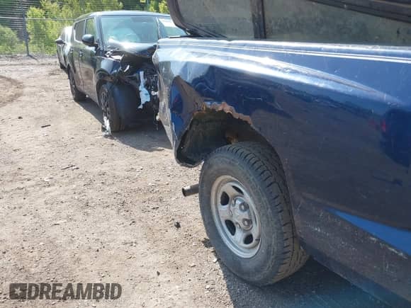 2006 Dodge Dakota ST with VIN 1D7HE22K56S532507, listed as a IAAI auction lot 42355536 with 136,569 mi miles and . Bid and sale history available at DreamBid. Image 6.