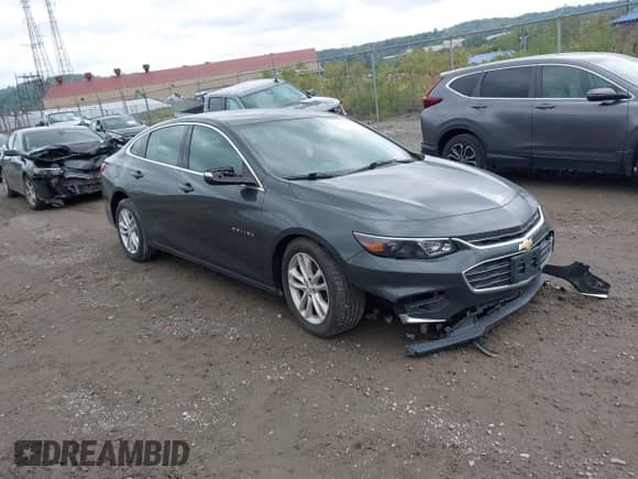 2018 Chevrolet Malibu LT z VIN 1G1ZD5ST6JF107433, wystawiony jako IAAI lot #43281943 z przebiegiem 59 802 mil mil oraz . Historia ofert i sprzedaży dostępna na DreamBid. Obrazek 1.