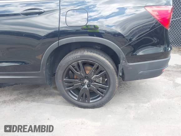 2022 Honda Pilot Special Edition z VIN 5FNYF6H22NB039336, wystawiony jako IAAI lot #42964405 z przebiegiem 31 497 mil mil oraz . Historia ofert i sprzedaży dostępna na DreamBid. Obrazek 6.