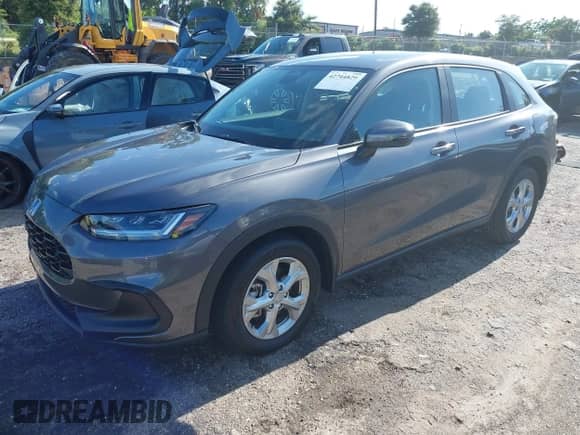 2025 Honda HR-V LX with VIN 3CZRZ1H38SM713952, listed as a IAAI auction lot 42744829 with 5,926 mi miles and . Bid and sale history available at DreamBid. Image 17.