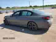 2022 BMW 5 Series 540i xDrive z VIN WBA73BJ01NWX68037, wystawiony jako Copart lot #71298785 z przebiegiem Nie podano mil oraz Szkoda całkowita • Salvage title. Historia ofert i sprzedaży dostępna na DreamBid. Obrazek 2.