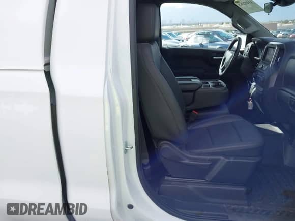 2023 Chevrolet Silverado 1500 Work Truck z VIN 3GCNAAEK2PG351453, wystawiony jako IAAI lot #43452368 z przebiegiem 158 230 mil mil oraz . Historia ofert i sprzedaży dostępna na DreamBid. Obrazek 3.