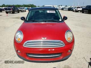 2013 MINI Hardtop with VIN WMWSU3C58DT545063, listed as a Copart auction lot 60708365 with 181,409 mi miles and Clean title. Bid and sale history available at DreamBid. Image 5.