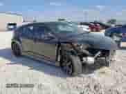 2013 Hyundai Veloster Turbo z VIN KMHTC6AE6DU115245, wystawiony jako Copart lot #84569985 z przebiegiem 70 311 mil mil oraz Szkoda całkowita • Salvage title. Historia ofert i sprzedaży dostępna na DreamBid. Obrazek 4.