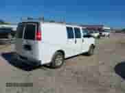 2010 Chevrolet Express Cargo с VIN 1GCUGADX3A1131204, выставлен на аукционе IAAI как лот 40709065 с пробегом 312 430 миль миль и . История ставок и продаж доступна на DreamBid. Изображение 4.