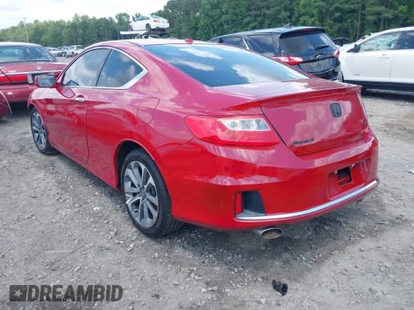 2015 Honda Accord EX-L z VIN 1HGCT2B81FA007112, wystawiony jako IAAI lot #42463221 z przebiegiem 137 595 mil mil oraz . Historia ofert i sprzedaży dostępna na DreamBid. Obrazek 3.