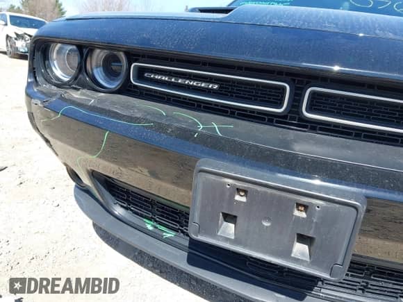 2021 Dodge Challenger SXT с VIN 2C3CDZGG0MH560955, выставлен на аукционе IAAI как лот 42030769 с пробегом 78 790 миль миль и . История ставок и продаж доступна на DreamBid. Изображение 6.