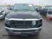2020 Ram 1500 Big Horn z VIN 1C6RREFG1LN333692, wystawiony jako IAAI lot #41517721 z przebiegiem 67 046 mil mil oraz . Historia ofert i sprzedaży dostępna na DreamBid. Obrazek 12.