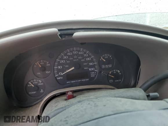 2002 Chevrolet Astro с VIN 1GNDM19X42B139364, выставлен на аукционе Copart как лот 50256915 с пробегом Не указан миль и Списание • Salvage title. История ставок и продаж доступна на DreamBid. Изображение 9.