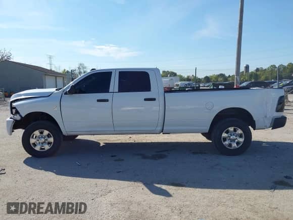 2010 Dodge 2500 Laramie with VIN 3D7UT2CL2AG155114, listed as a IAAI auction lot 43331164 with 328,997 mi miles and . Bid and sale history available at DreamBid. Image 14.