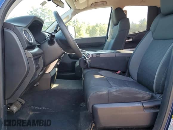 2014 Toyota Tundra SR5 с VIN 5TFUY5F1XEX351486, выставлен на аукционе Copart как лот 80281545 с пробегом 219 667 миль миль и Списание • Salvage title. История ставок и продаж доступна на DreamBid. Изображение 7.