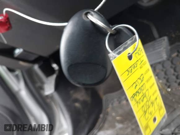 2010 Chevrolet Colorado 1LT z VIN 1GCDSCDE6A8133142, wystawiony jako IAAI lot #41843196 z przebiegiem 157 315 mil mil oraz . Historia ofert i sprzedaży dostępna na DreamBid. Obrazek 11.