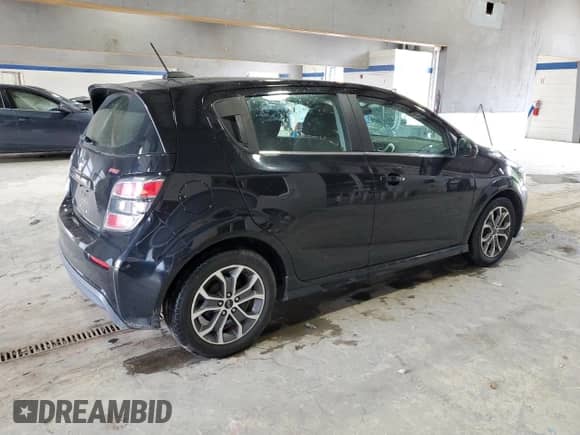 2020 Chevrolet Sonic LT с VIN 1G1JD6SB1L4139716, выставлен на аукционе Copart как лот 67527485 с пробегом 52 685 миль миль и Списание • Salvage title. История ставок и продаж доступна на DreamBid. Изображение 3.