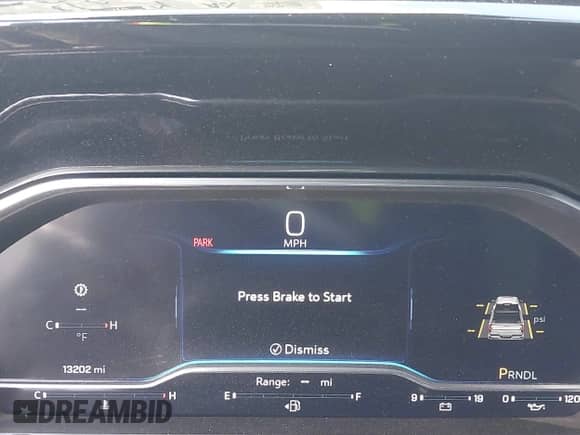 2024 Chevrolet Silverado 1500 LT with VIN 1GCUDDED4RZ259382, listed as a IAAI auction lot 41820720 with 13,202 mi miles and . Bid and sale history available at DreamBid. Image 7.