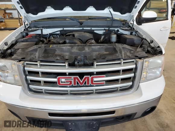 2010 GMC Sierra 1500 SLT z VIN 3GTRKWE35AG240729, wystawiony jako Copart lot #63497815 z przebiegiem 210 299 mil mil oraz Szkoda całkowita • Salvage title. Historia ofert i sprzedaży dostępna na DreamBid. Obrazek 11.