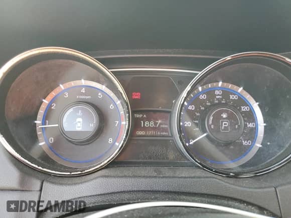 2013 Hyundai Sonata Limited with VIN 5NPEC4AC1DH604078, listed as a Copart auction lot 60066135 with 171,116 mi miles and Salvage title. Bid and sale history available at DreamBid. Image 9.