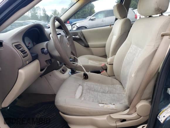 2004 Saturn L L300 1 with VIN 1G8JC54F64Y517280, listed as a Copart auction lot 76351844 with 92,661 mi miles and Salvage title. Bid and sale history available at DreamBid. Image 7.