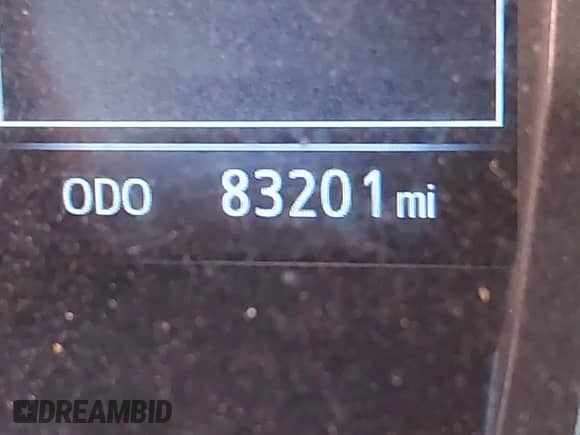 2018 Toyota Tacoma SR5 z VIN 3TMBZ5DN6JM017160, wystawiony jako IAAI lot #43423023 z przebiegiem 83 201 mil mil oraz . Historia ofert i sprzedaży dostępna na DreamBid. Obrazek 14.