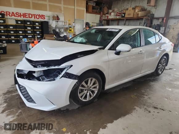 2025 Toyota Camry LE with VIN 4T1DAACK2SU055705, listed as a Copart auction lot 71916655 with 4,849 mi miles and Non repairable. Bid and sale history available at DreamBid. Image 1.