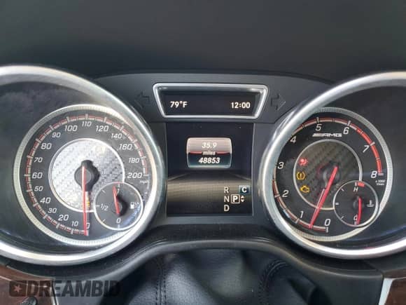 2017 Mercedes-Benz GLS 63 AMG z VIN 4JGDF7FE4HA928830, wystawiony jako Copart lot #85007295 z przebiegiem 48 853 mil mil oraz Szkoda całkowita • Salvage title. Historia ofert i sprzedaży dostępna na DreamBid. Obrazek 9.