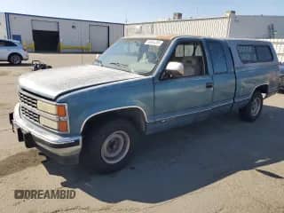 1992 Chevrolet Silverado 1500 z VIN 2GCEC19K2N1208920, wystawiony jako Copart lot #58094265 z przebiegiem 209 395 mil mil oraz Czysty tytuł • Clean title. Historia ofert i sprzedaży dostępna na DreamBid. Obrazek 1.
