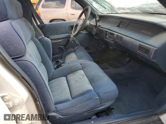 1992 Chevrolet Lumina Euro с VIN 2G1WN54T8N1138368, выставлен на аукционе Copart как лот 67572204 с пробегом 240 503 миль миль и Чистый • Clean title. История ставок и продаж доступна на DreamBid. Изображение 7.