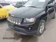 2017 Jeep Compass High Altitude z VIN 1C4NJDEB6HD106073, wystawiony jako IAAI lot #43526297 z przebiegiem 103 392 mil mil oraz . Historia ofert i sprzedaży dostępna na DreamBid. Obrazek 6.