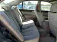 2006 Hyundai Sonata GL z VIN KMHET46C76A088808, wystawiony jako Copart lot #63973845 z przebiegiem 369 441 mil mil oraz Czysty tytuł • Clean title. Historia ofert i sprzedaży dostępna na DreamBid. Obrazek 10.